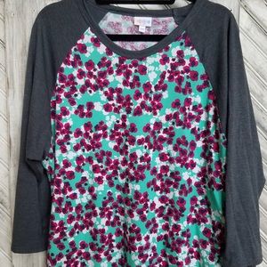 Plus size Raglan print/solid Tee